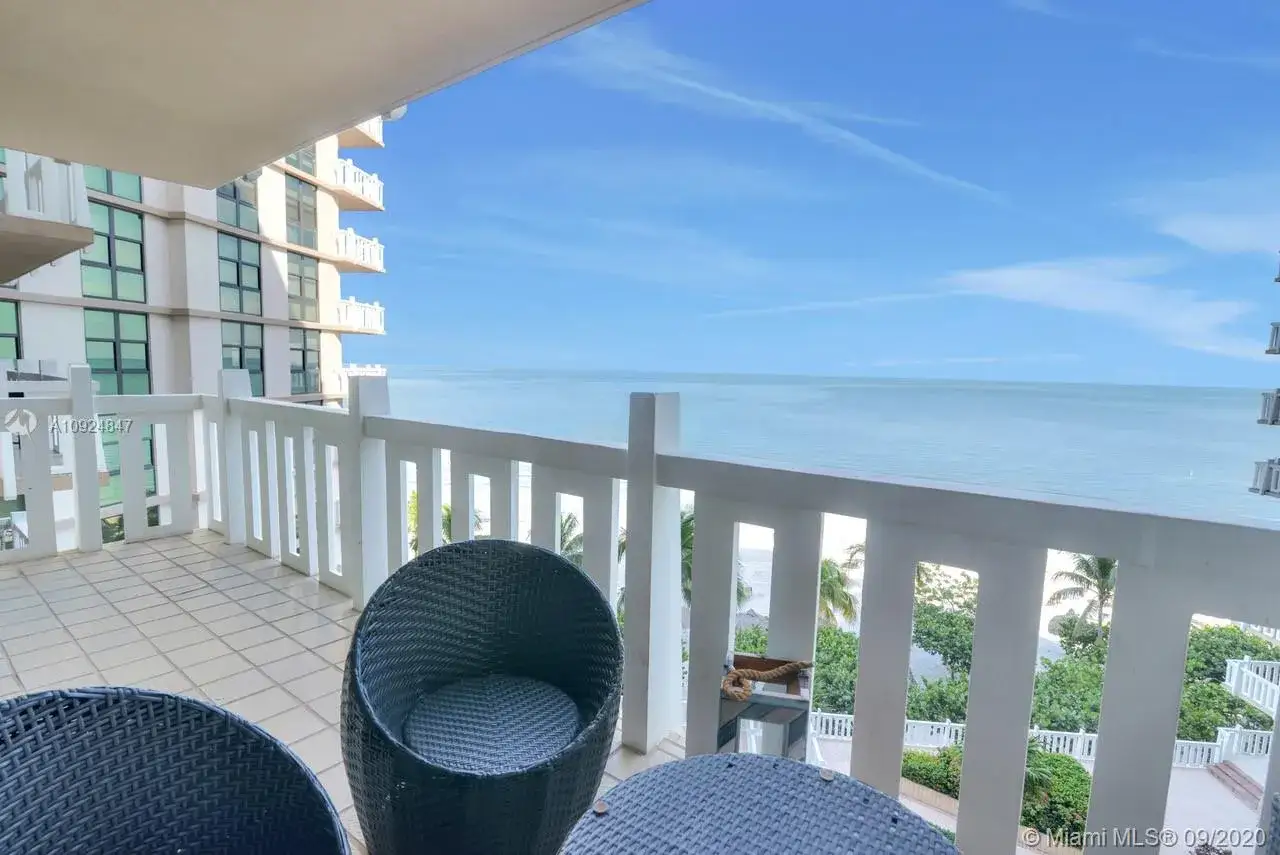 2 bedroom 2 bath Residential Lease for rent at 1111 Crandon Blvd # A604, Key Biscayne FL 33149
