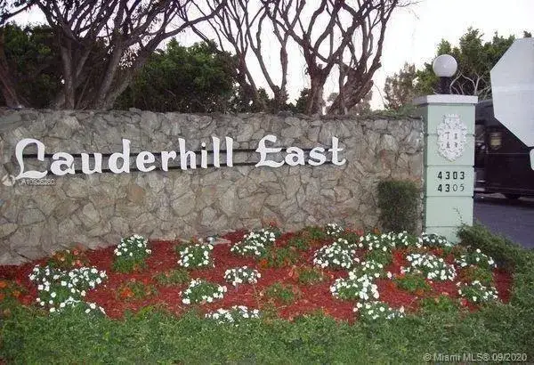 1 bedroom 1 bath Residential for sale at 4341 NW 16th St # 206, Lauderhill FL 33313