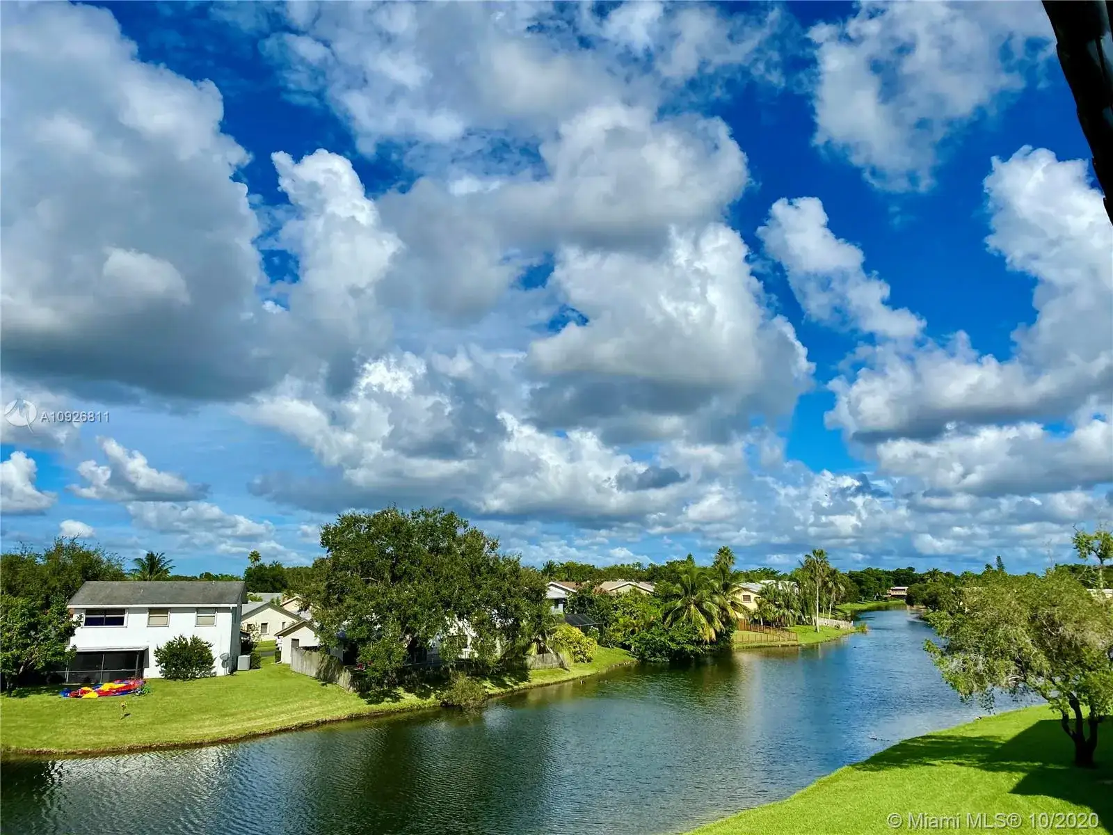 2 bedroom 2 bath Residential Lease for rent at 9897 Nob Hill Ln # 9897, Sunrise FL 33351