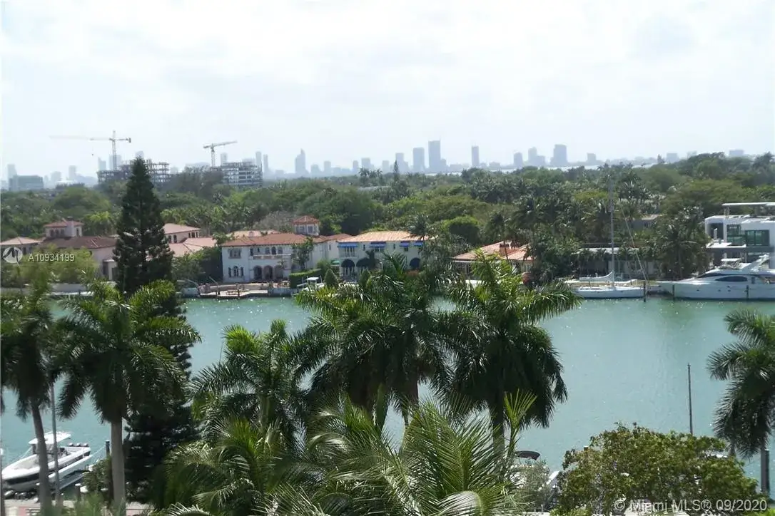 2 bedroom 2 bath Residential Lease for rent at 5161 COLLINS AV # 806, Miami Beach FL 33140