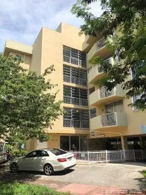 2 bedroom 2 bath Residential Lease for rent at 1990 Marseille Dr # 402, Miami Beach FL 33141