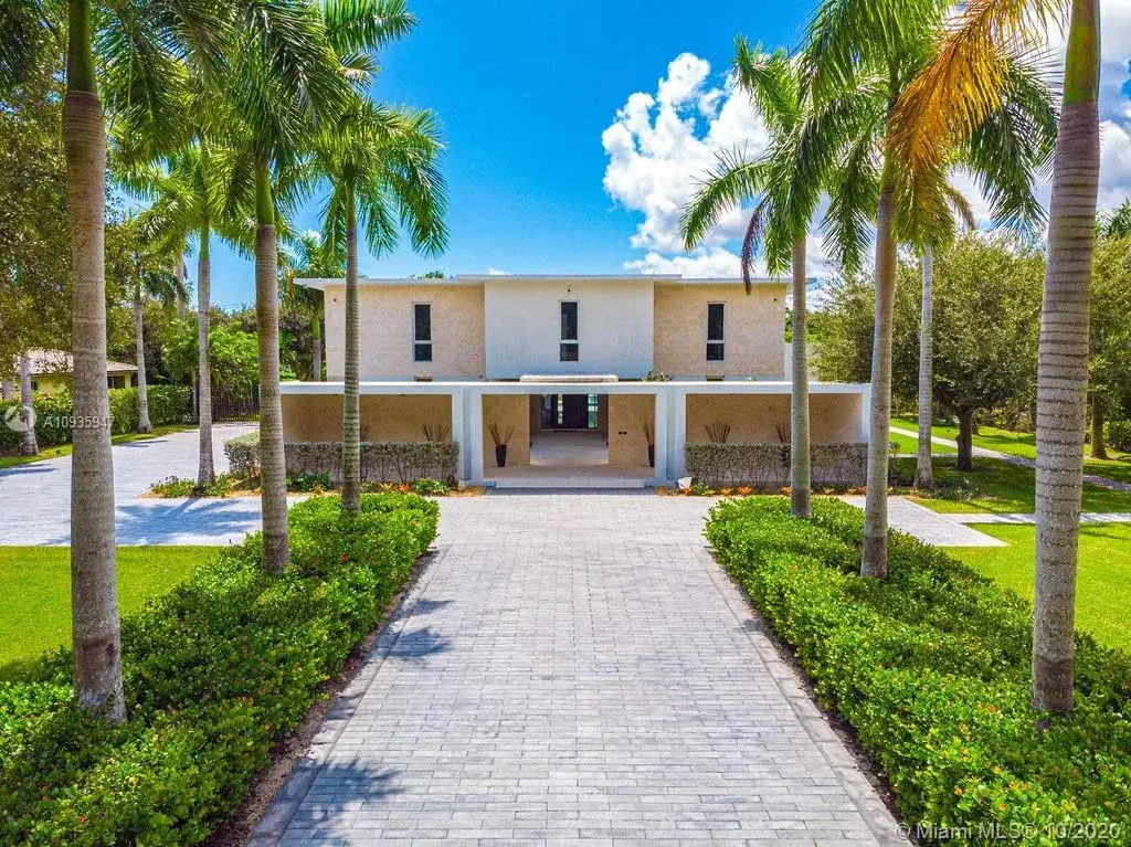 6 bedroom 7 bath Residential Lease for rent at 7450 SW 102nd St, Pinecrest FL 33156