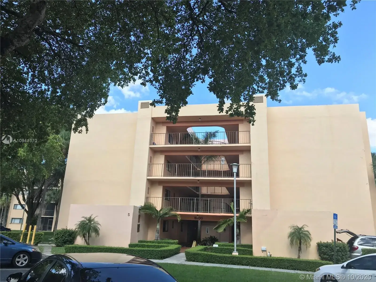 2 bedroom 2 bath Residential Lease for rent at 8600 SW 133rd Ave Rd # 201, Miami FL 33183