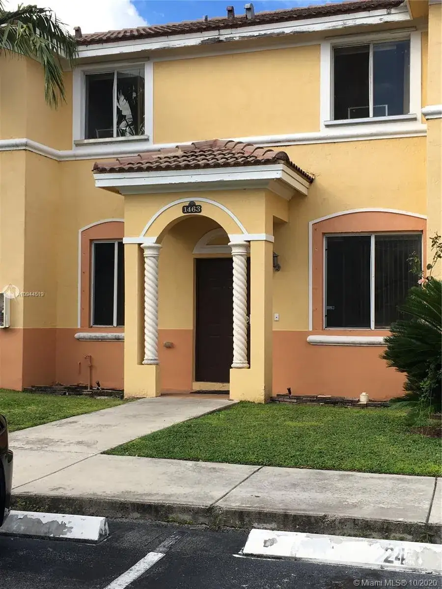 3 bedroom 2 bath Residential for sale at 1463 SE 24th Ct # 249, Homestead FL 33035