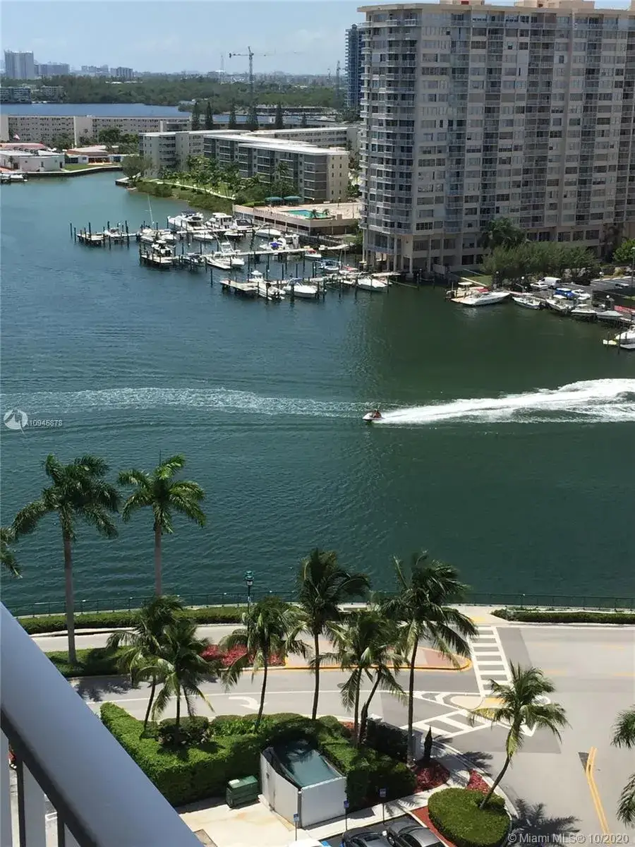 1 bedroom 2 bath Residential for sale at 2801 NE 183rd St # 1603W, Aventura FL 33160