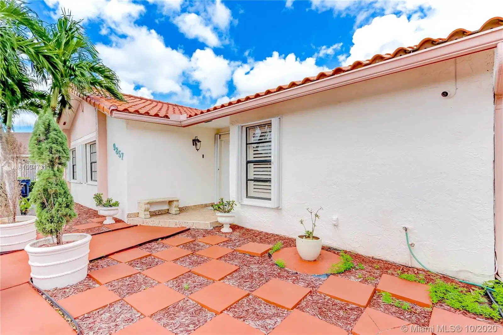 3 bedroom 2 bath Residential for sale at 9857 SW 7th St, Miami FL 33174
