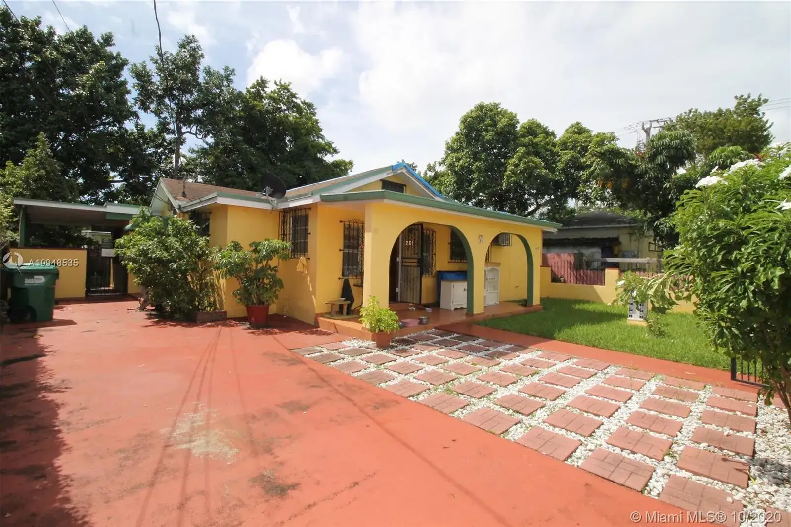 Residential Income for sale at 4288 SW 9th St, Miami FL 33134