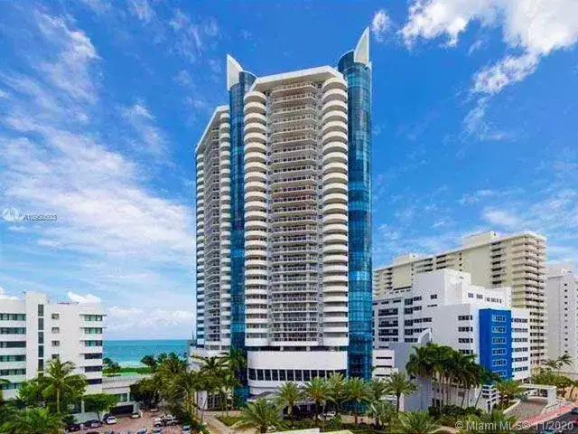 2 bedroom 2 bath Residential Lease for rent at 6301 Collins Ave # 2502, Miami Beach FL 33141