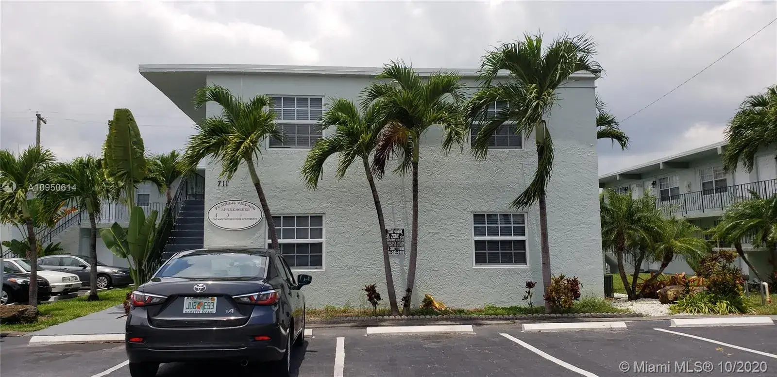 1 bedroom 1 bath Residential Lease for rent at 715 NE 2nd Ave # 205, Fort Lauderdale FL 33304
