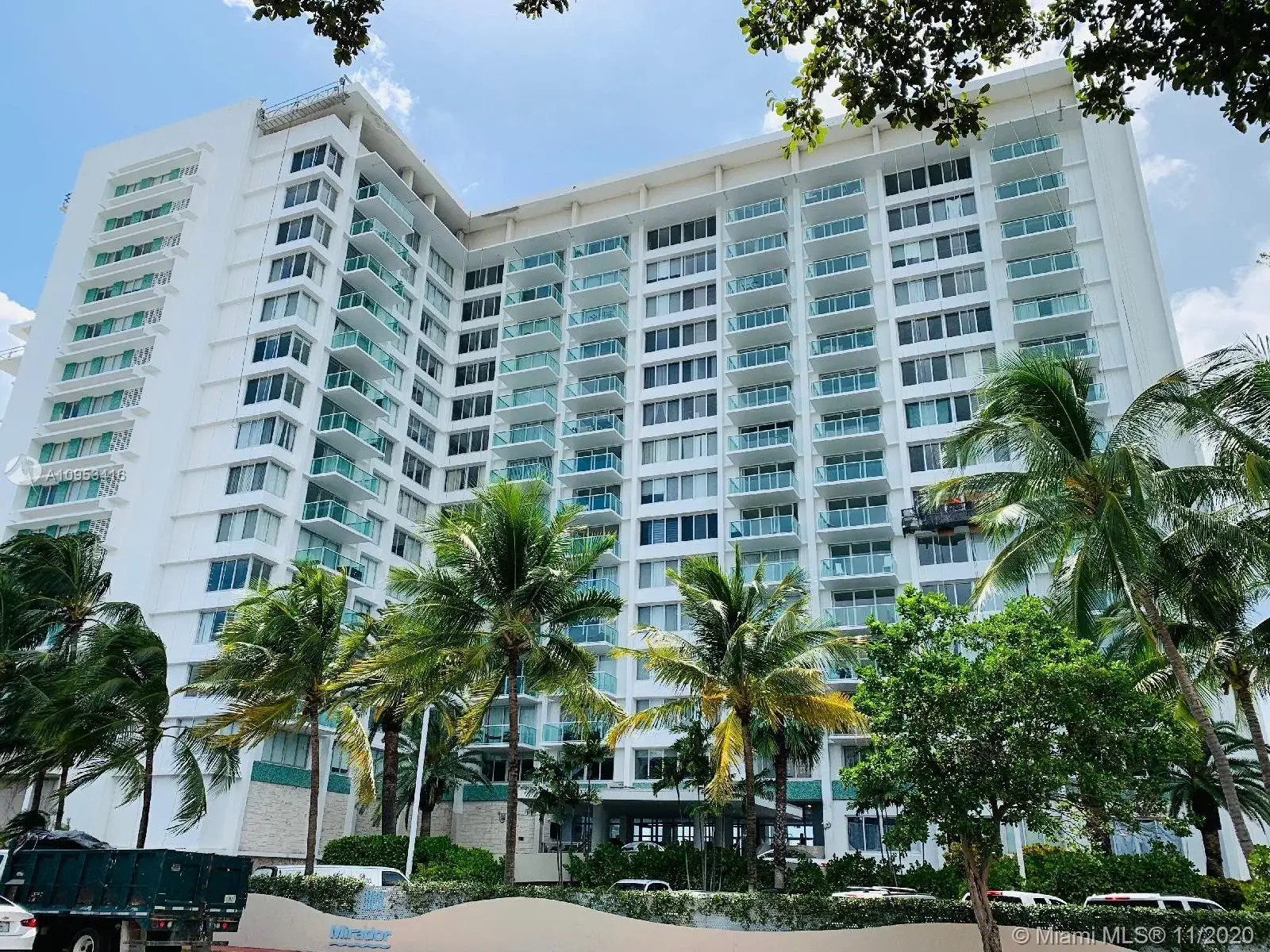 1 bath Residential for sale at 1000 West Ave # 906, Miami Beach FL 33139