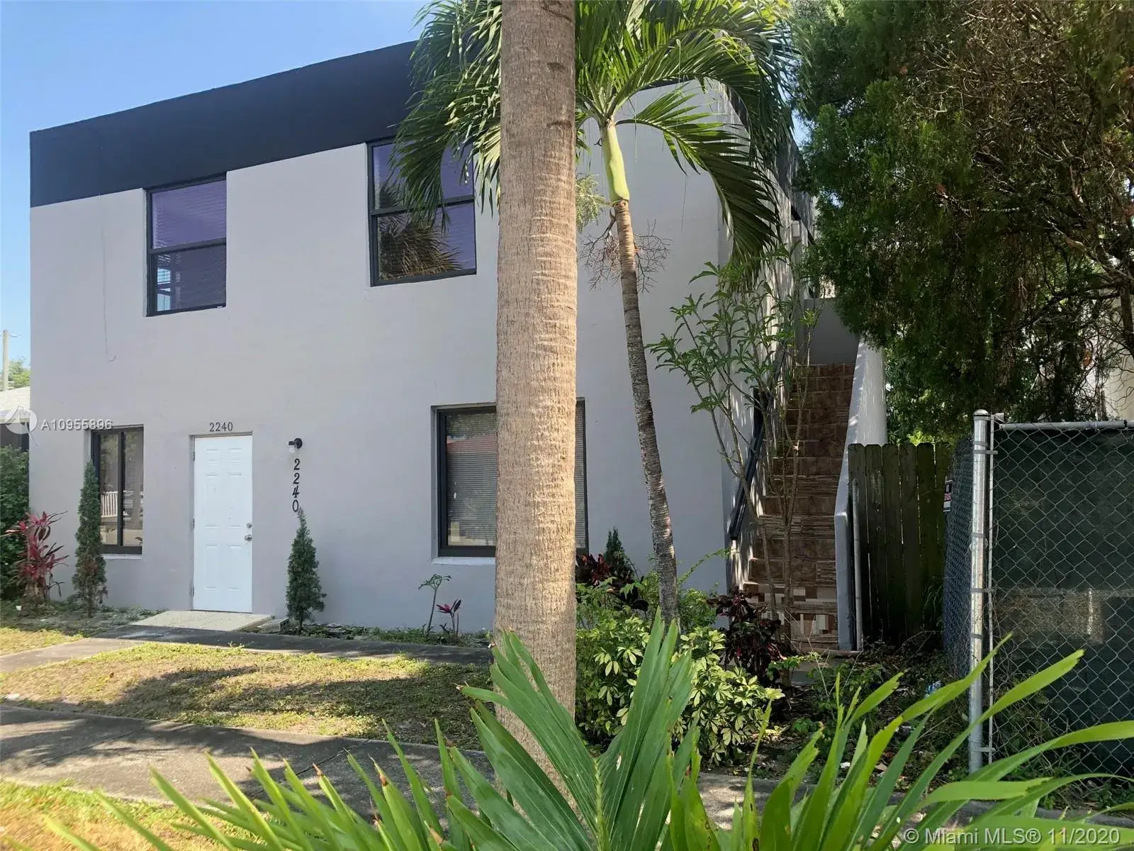 Residential Income for sale at 2240 Simms St, Hollywood FL 33020