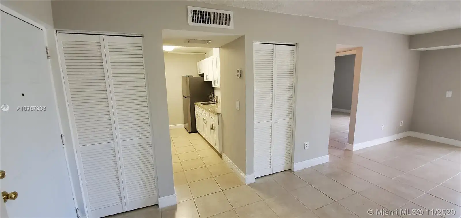 2 bedroom 2 bath Residential for sale at 8200 SW 210th St # 111, Cutler Bay FL 33189