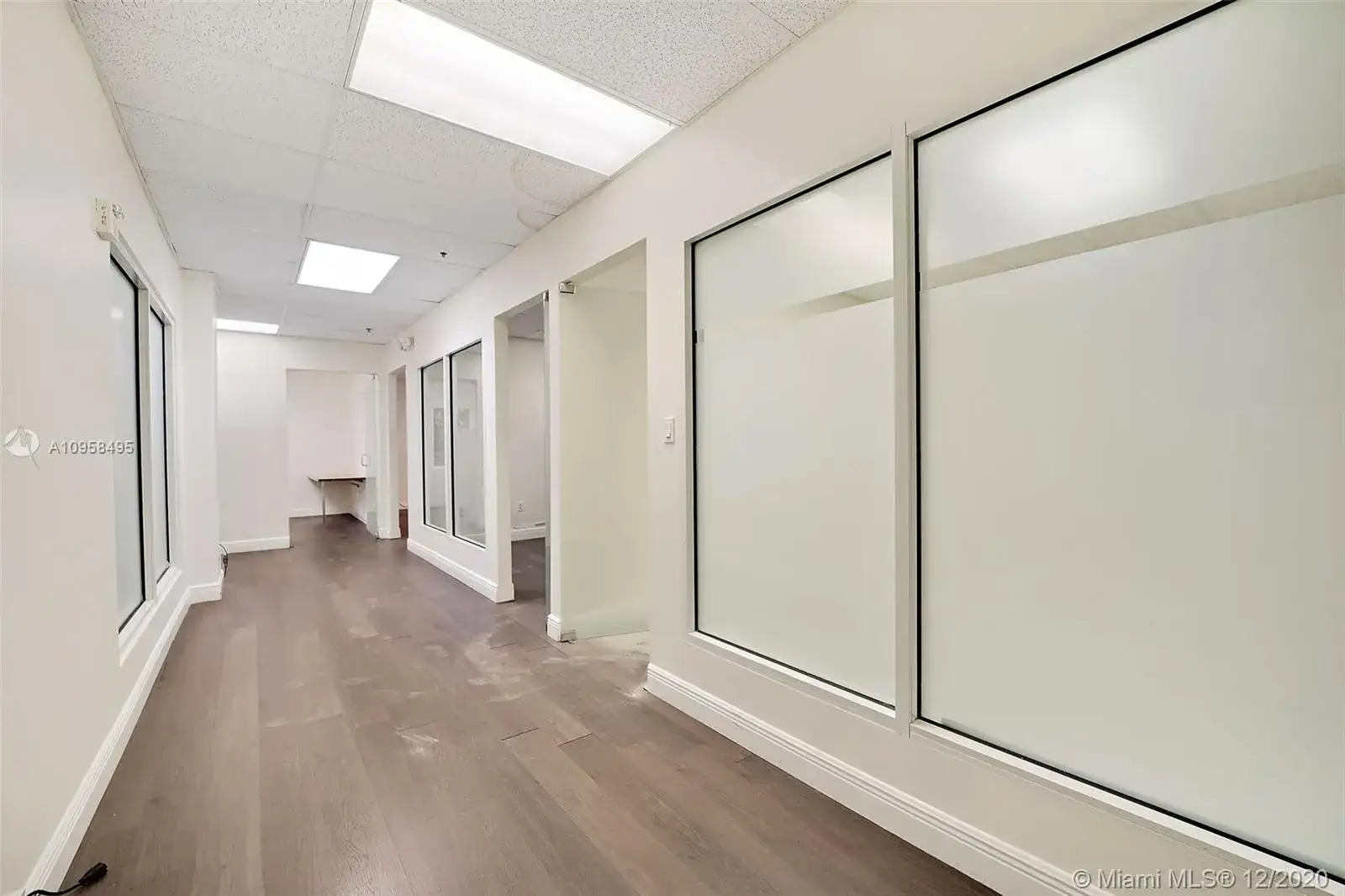Commercial Sale for sale at 1000 Brickell Ave # 2A, Miami FL 33131