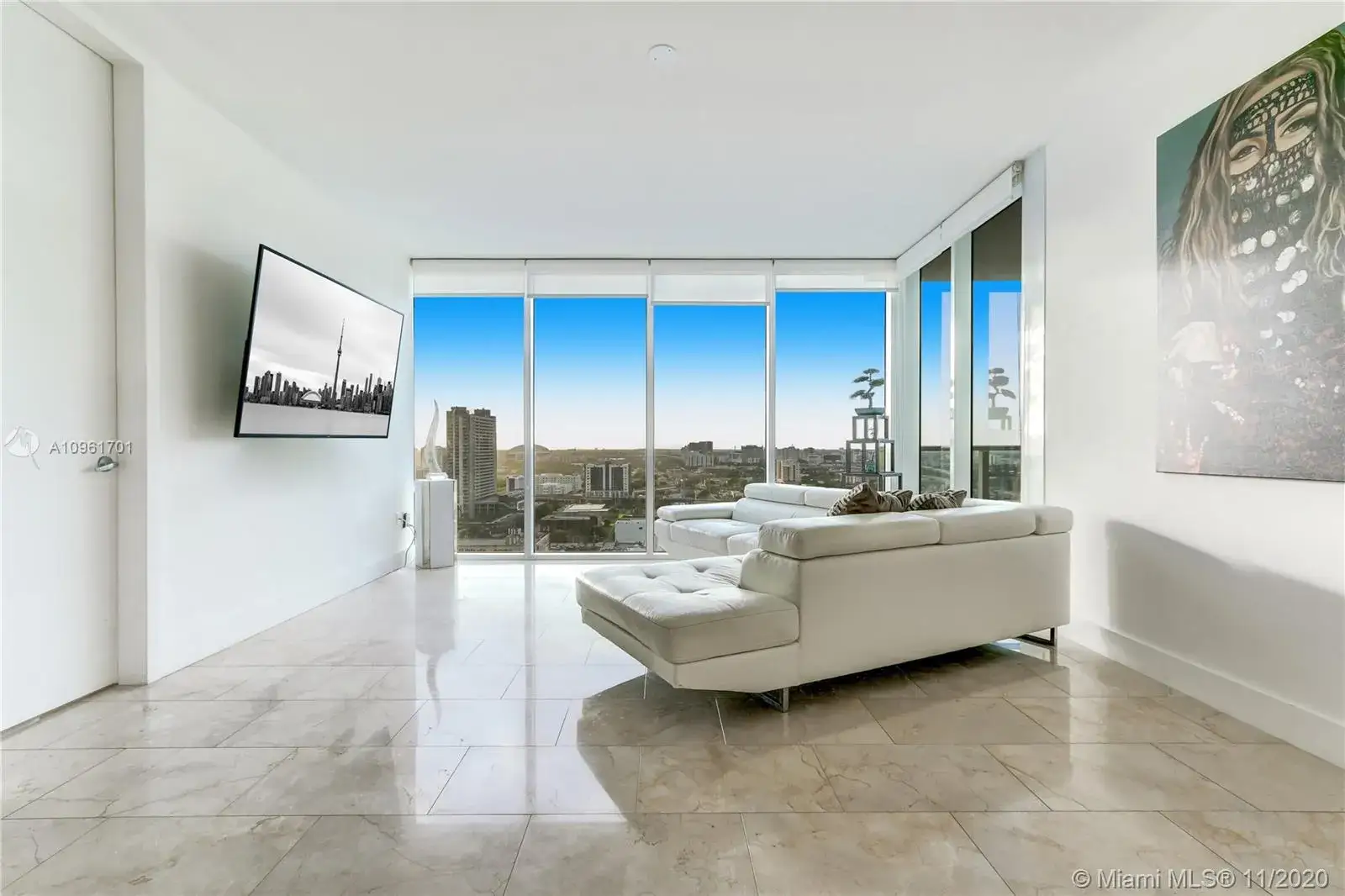2 bedroom 2 bath Residential for sale at 1040 Biscayne Blvd # 1806, Miami FL 33132