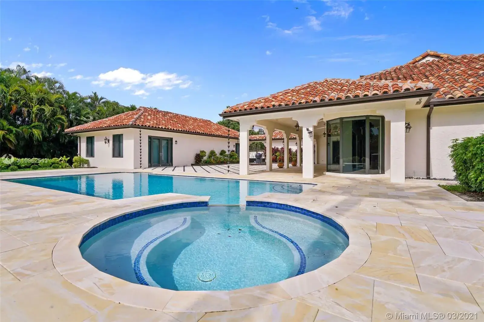 6 bedroom 6 bath Residential for sale at 6901 Holatee Trl, Southwest Ranches FL 33330