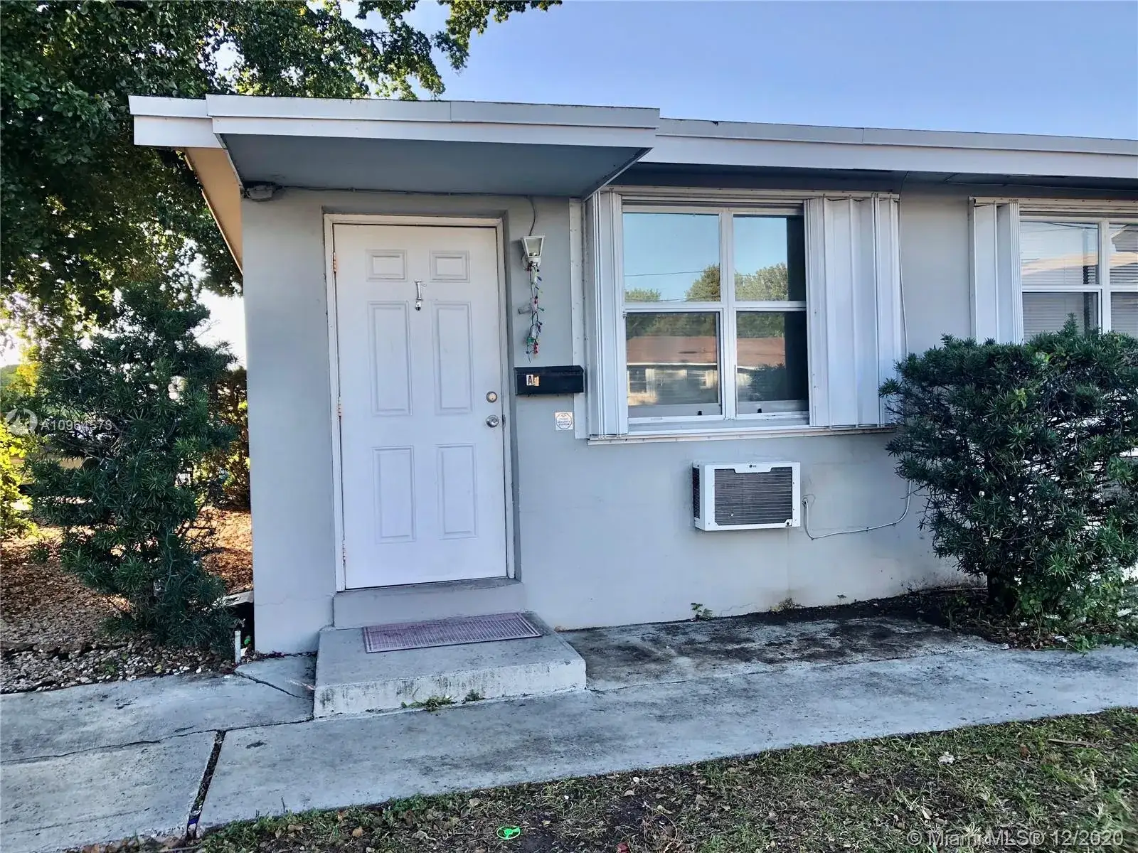 1 bedroom 1 bath Residential Lease for rent at 7551 Venetian St # 1, Miramar FL 33023