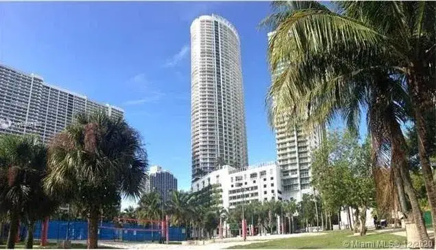 1 bedroom 1 bath Residential for sale at 1750 N Bayshore Dr # 2710, Miami FL 33132
