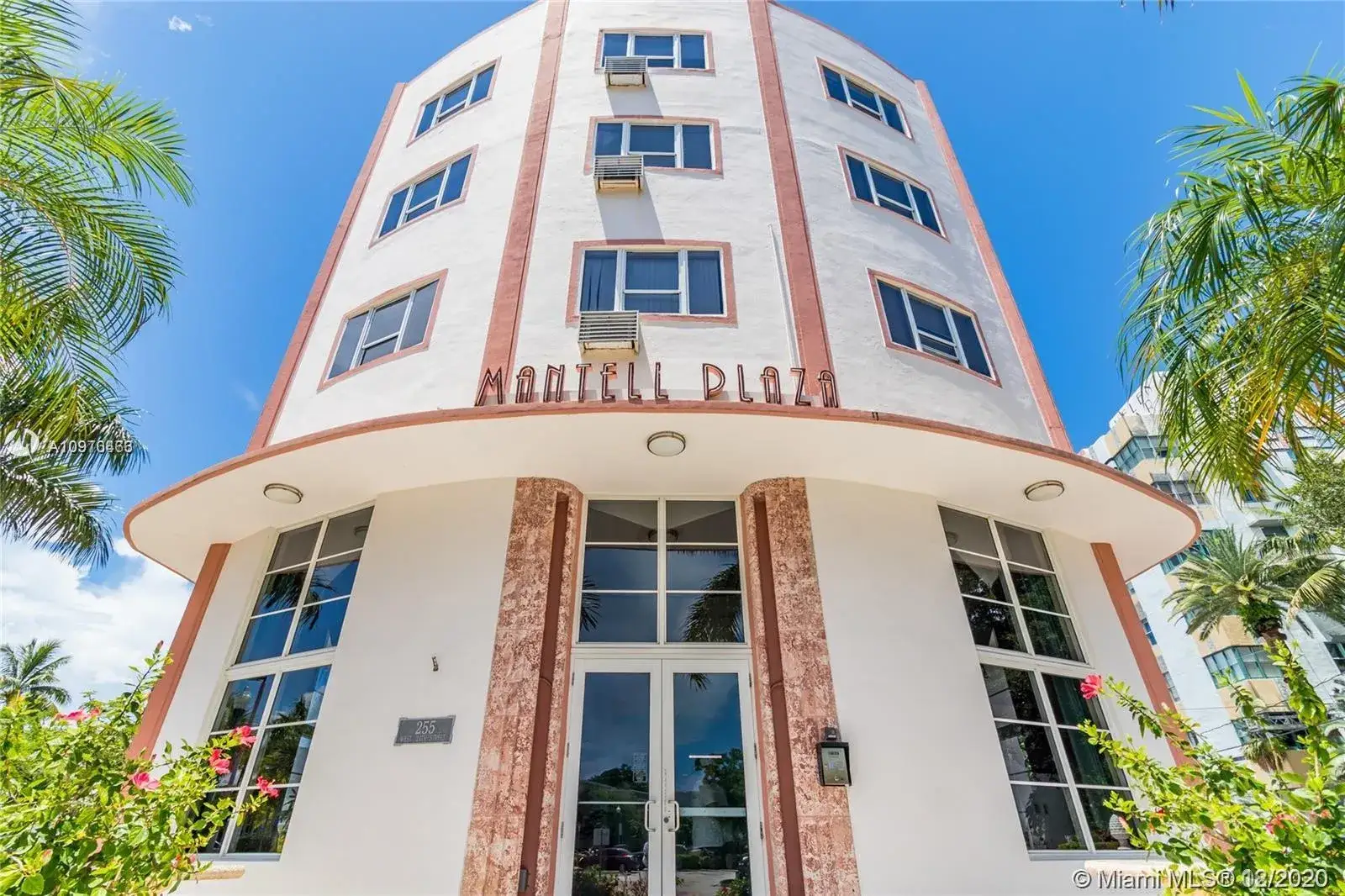 1 bath Residential for sale at 255 W 24th St # 502, Miami Beach FL 33140