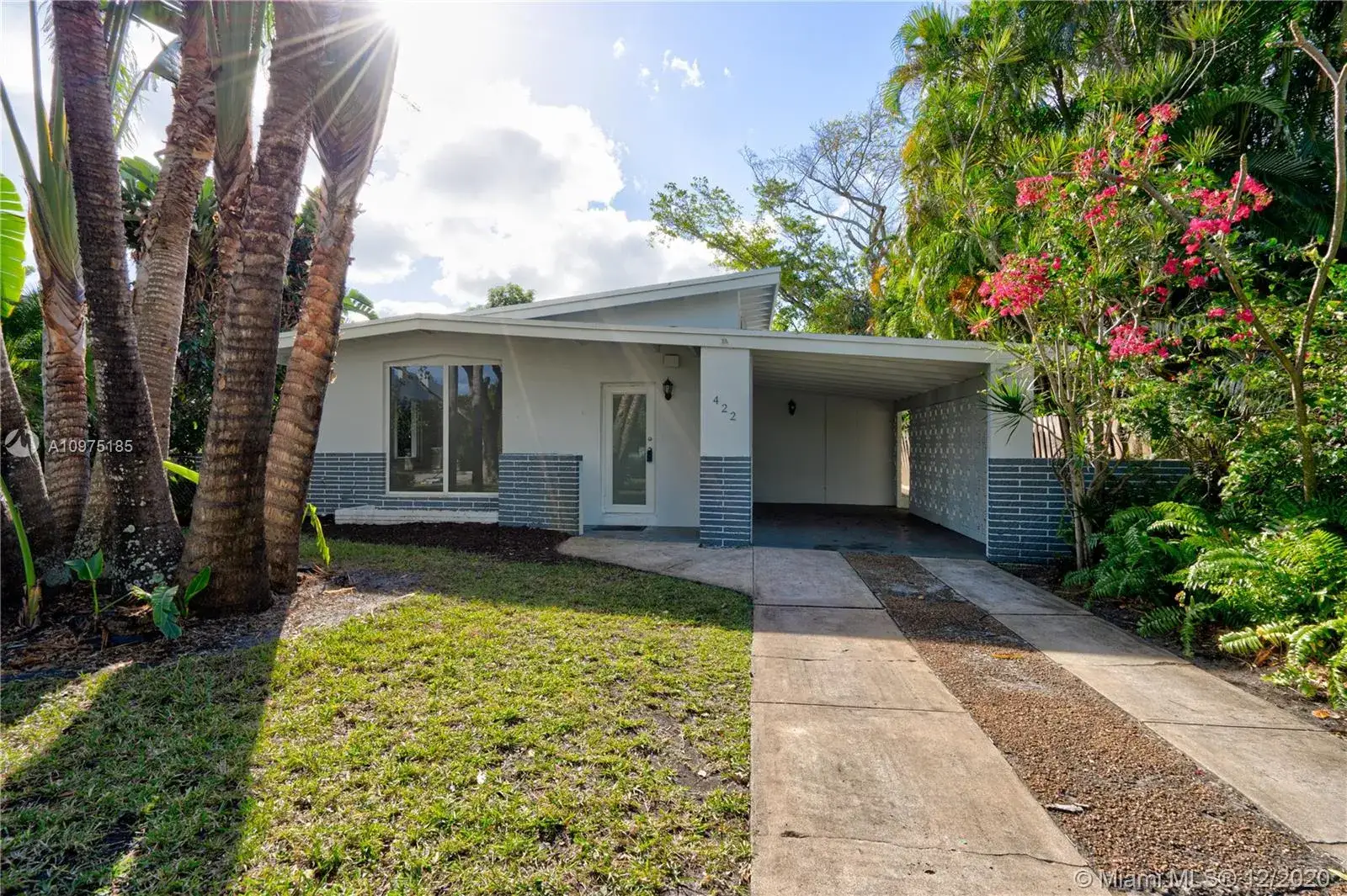 4 bedroom 3 bath Residential for sale at 422 31st St, West Palm Beach FL 33407