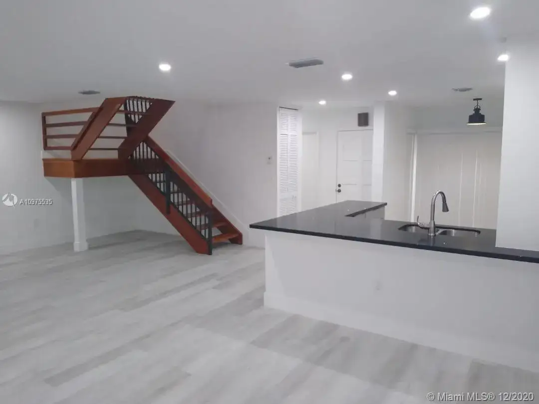 3 bedroom 2 bath Residential Lease for rent at 3924 Adra Ave # 54, Doral FL 33178