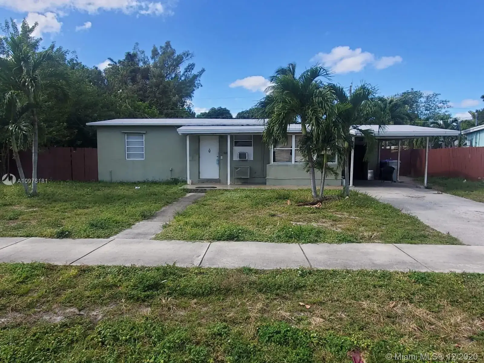 5 bedroom 4 bath Residential for sale at 5019 NE 19th Ter, Pompano Beach FL 33064