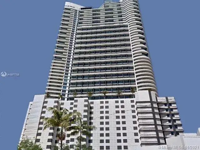 1 bedroom 1 bath Residential for sale at 60 SW 13th St # 1621, Miami FL 33130