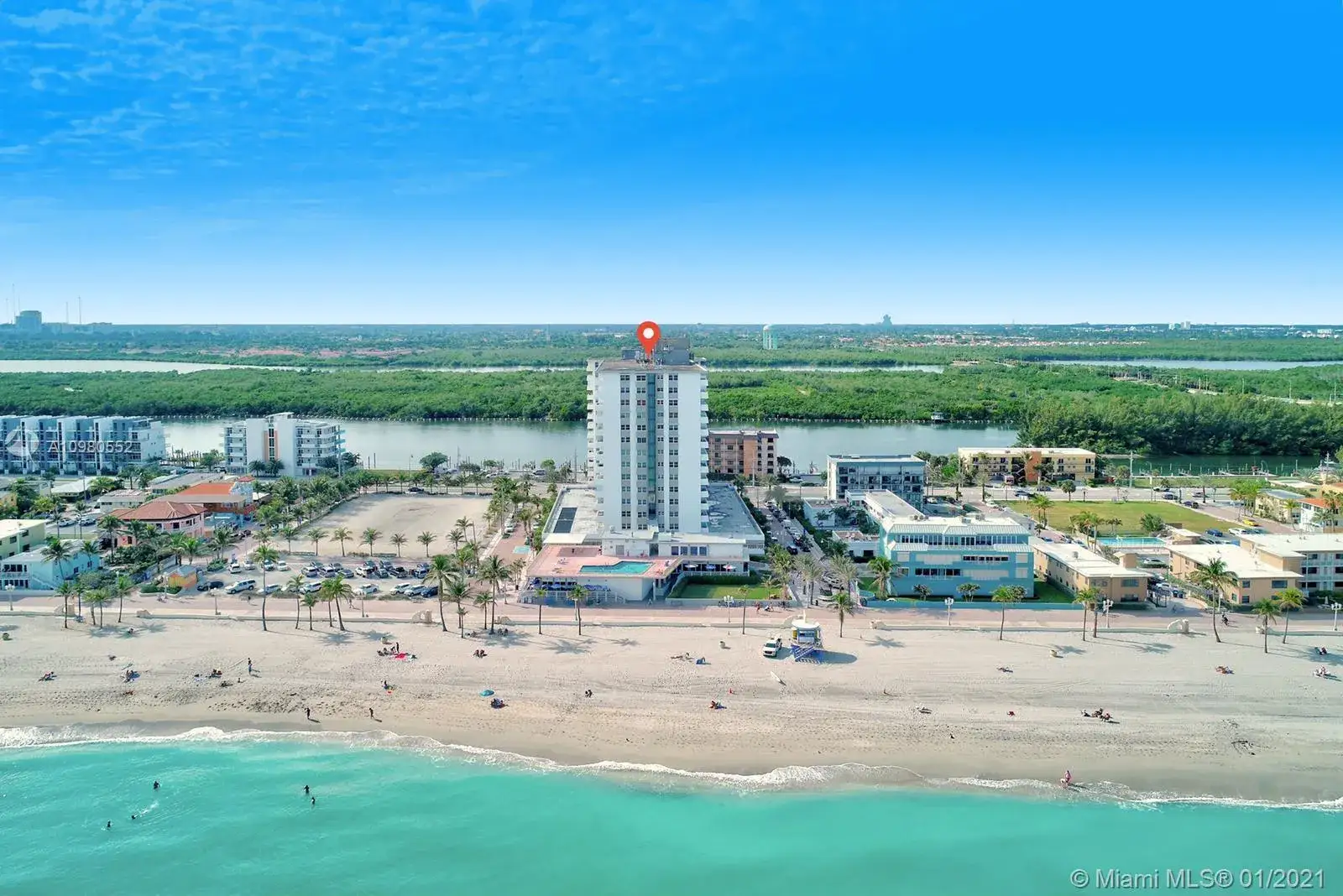 2 bedroom 2 bath Residential for sale at 3111 N Ocean Dr # 505, Hollywood FL 33019