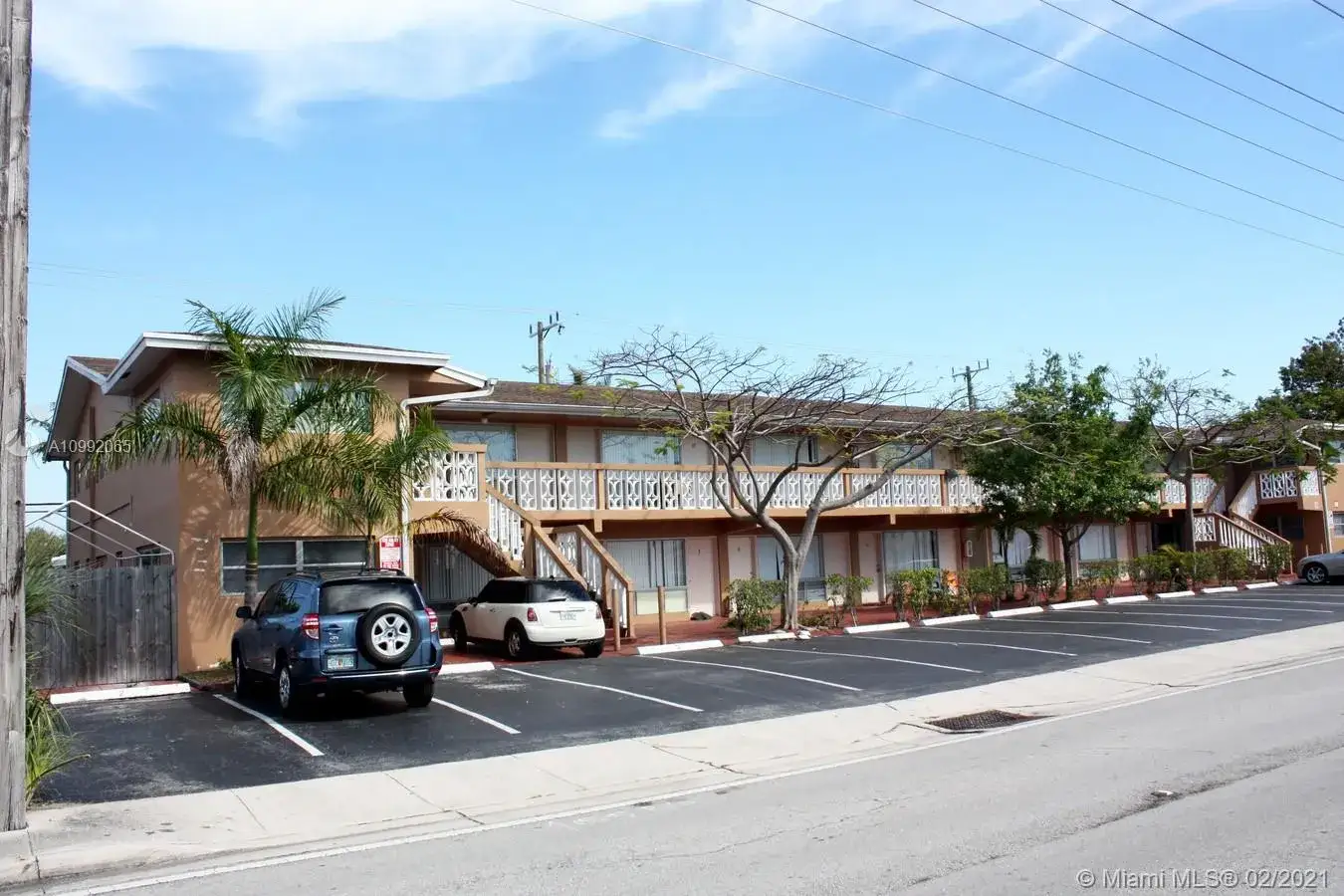 1 bedroom 1 bath Residential Lease for rent at 5910 NE 18th Ave # 7, Fort Lauderdale FL 33334