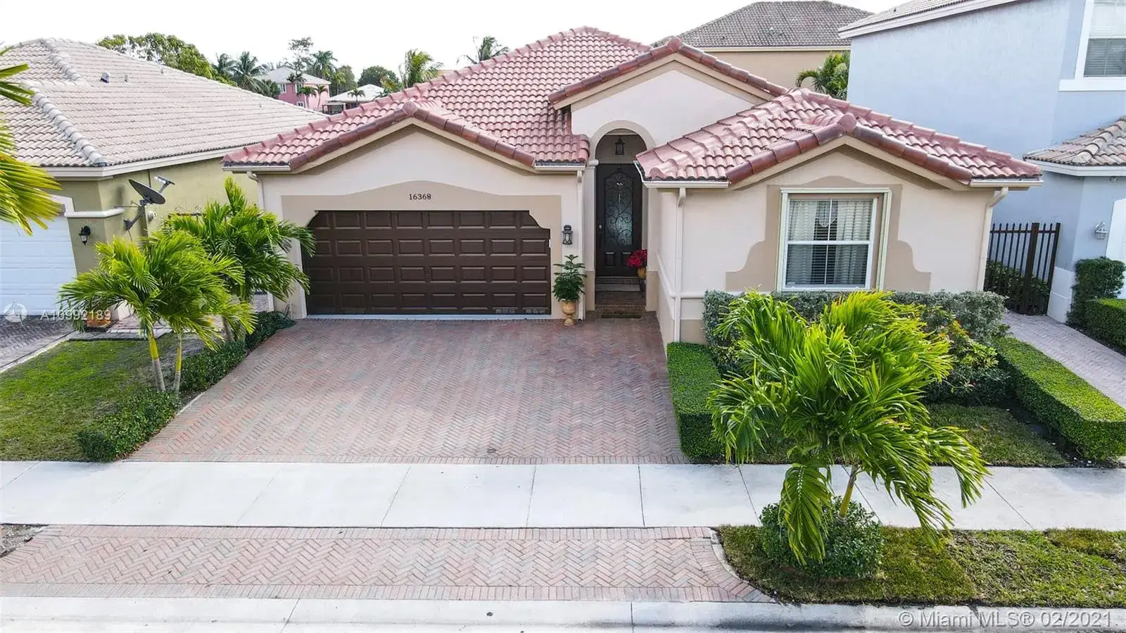 4 bedroom 2 bath Residential for sale at 16368 SW 43rd Ter, Kendall FL 33185