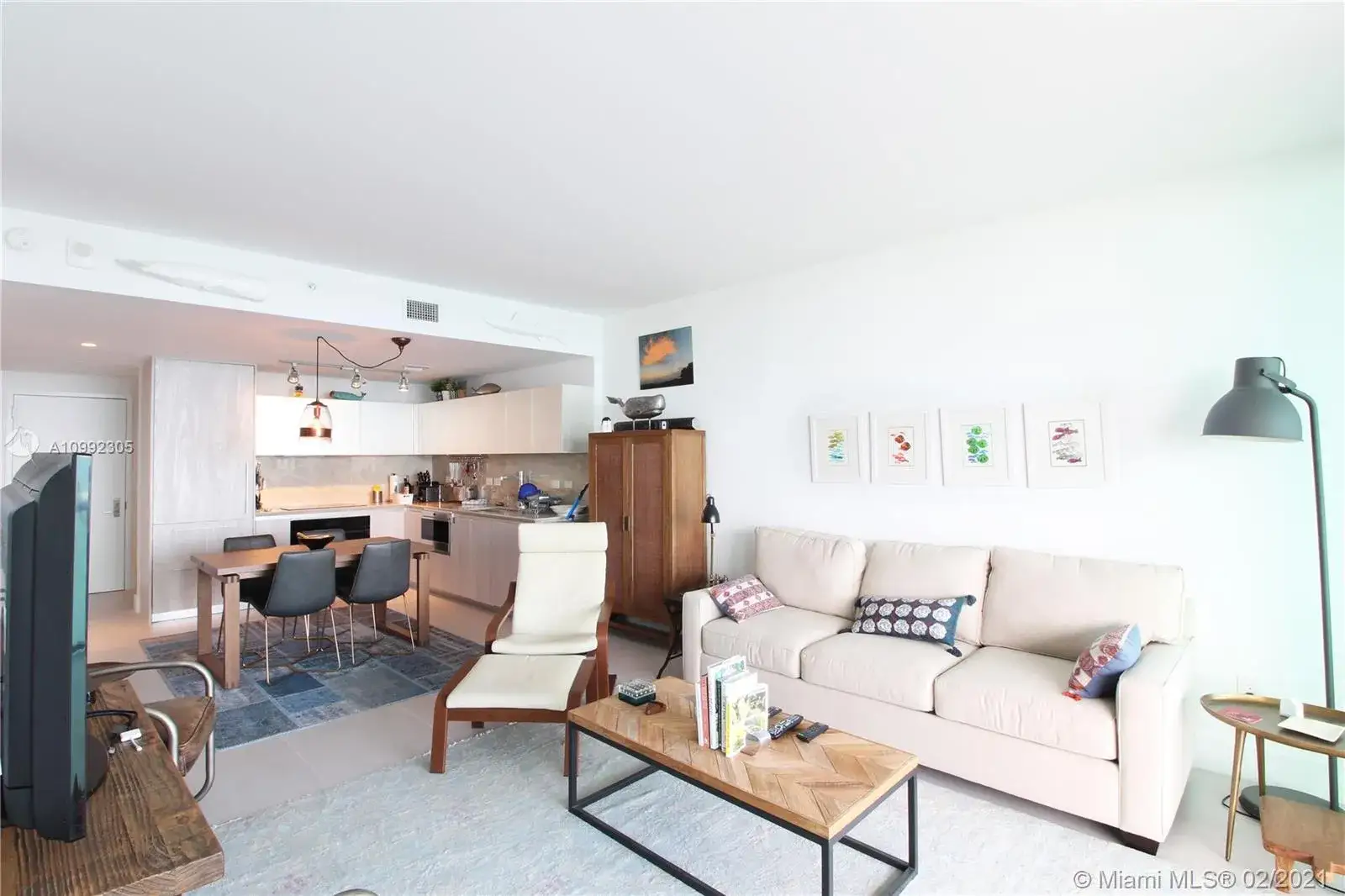 2 bedroom 2 bath Residential Lease for rent at 3131 NE 7th Ave # 2805, Miami FL 33137