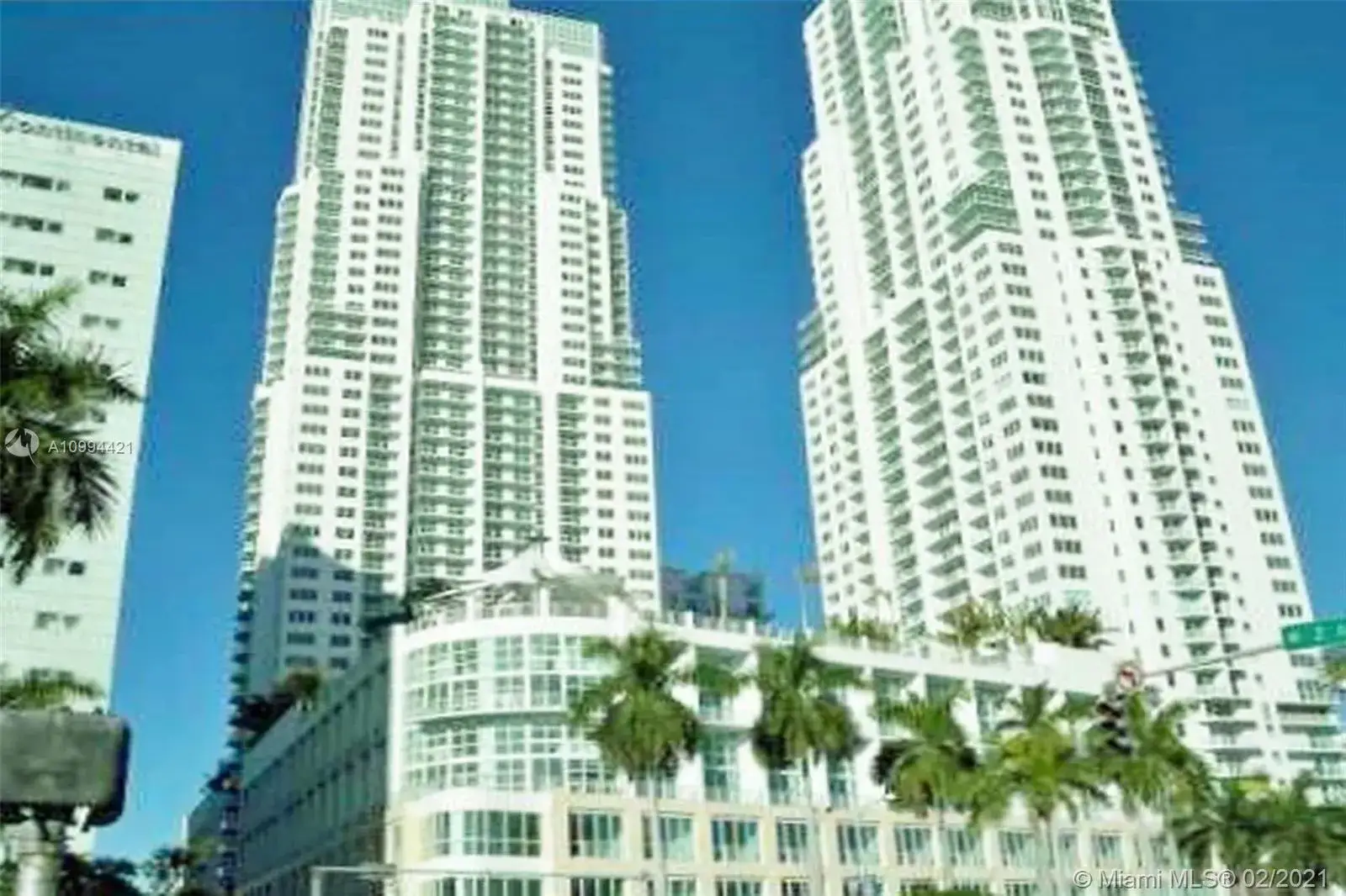 1 bedroom 1 bath Residential Lease for rent at 253 NE 2nd St # 2506, Miami FL 33132