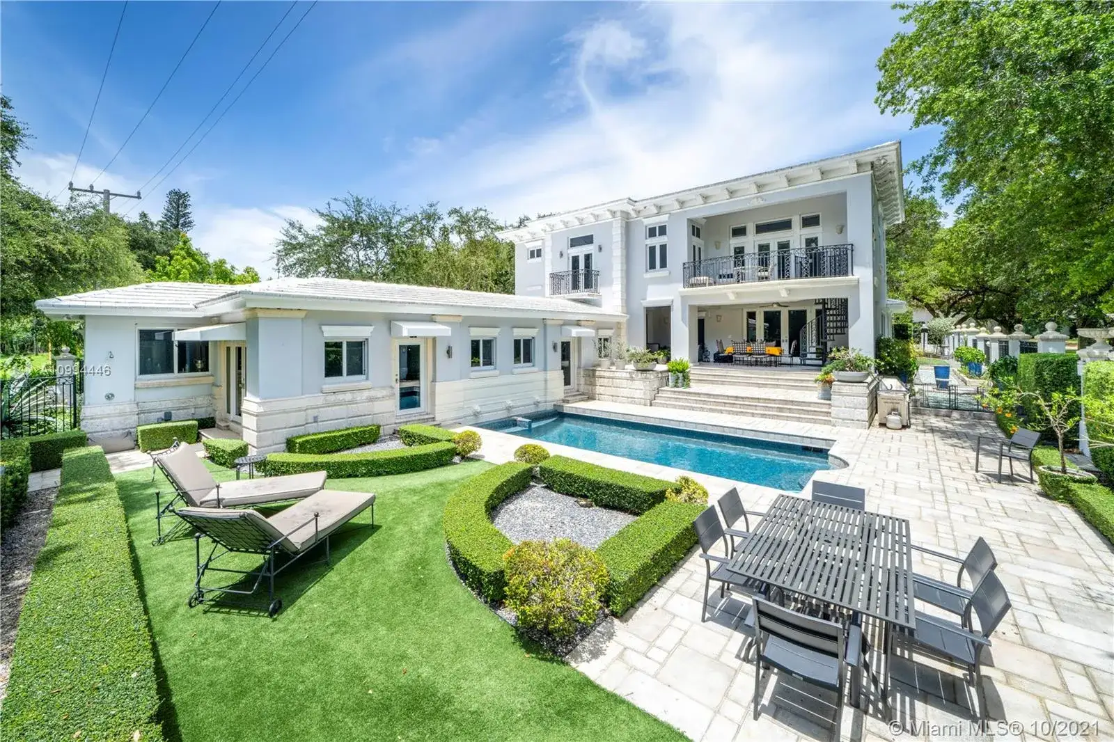 6 bedroom 6 bath Residential for sale at 3916 Granada Blvd, Coral Gables FL 33134