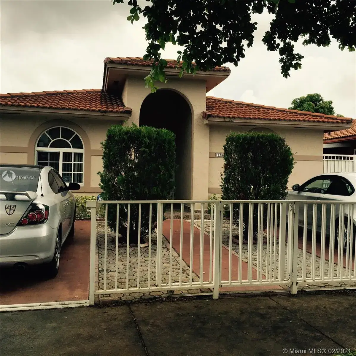 3 bedroom 2 bath Residential for sale at 7789 W 34th Ln, Hialeah FL 33018