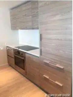 1 bedroom 1 bath Residential Lease for rent at 1300 S MIAMI AVE # 1807, Miami FL 33130
