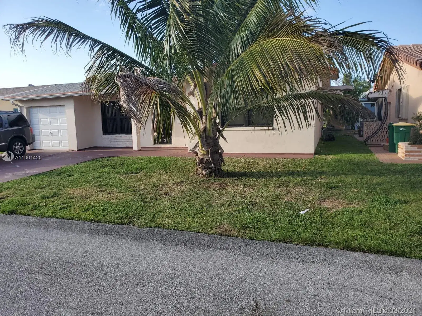 2 bedroom 1 bath Residential for sale at 7307 NW 59th St, Tamarac FL 33321