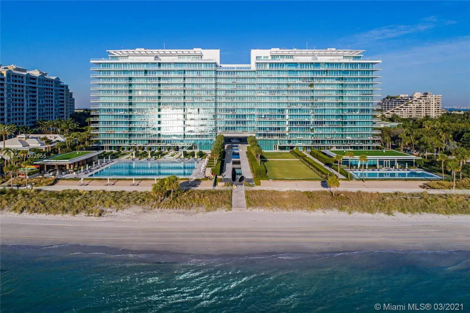 2 bedroom 2 bath Residential Lease for rent at 360 Ocean Dr # 305S, Key Biscayne FL 33149