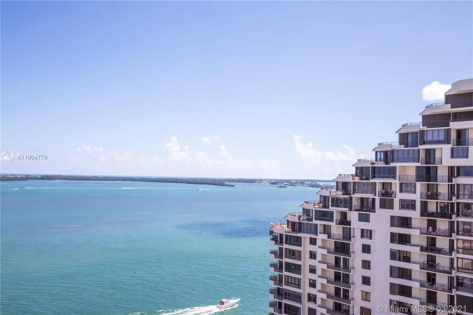 2 bedroom 2 bath Residential for sale at 540 Brickell Key Dr # 1801, Miami FL 33131