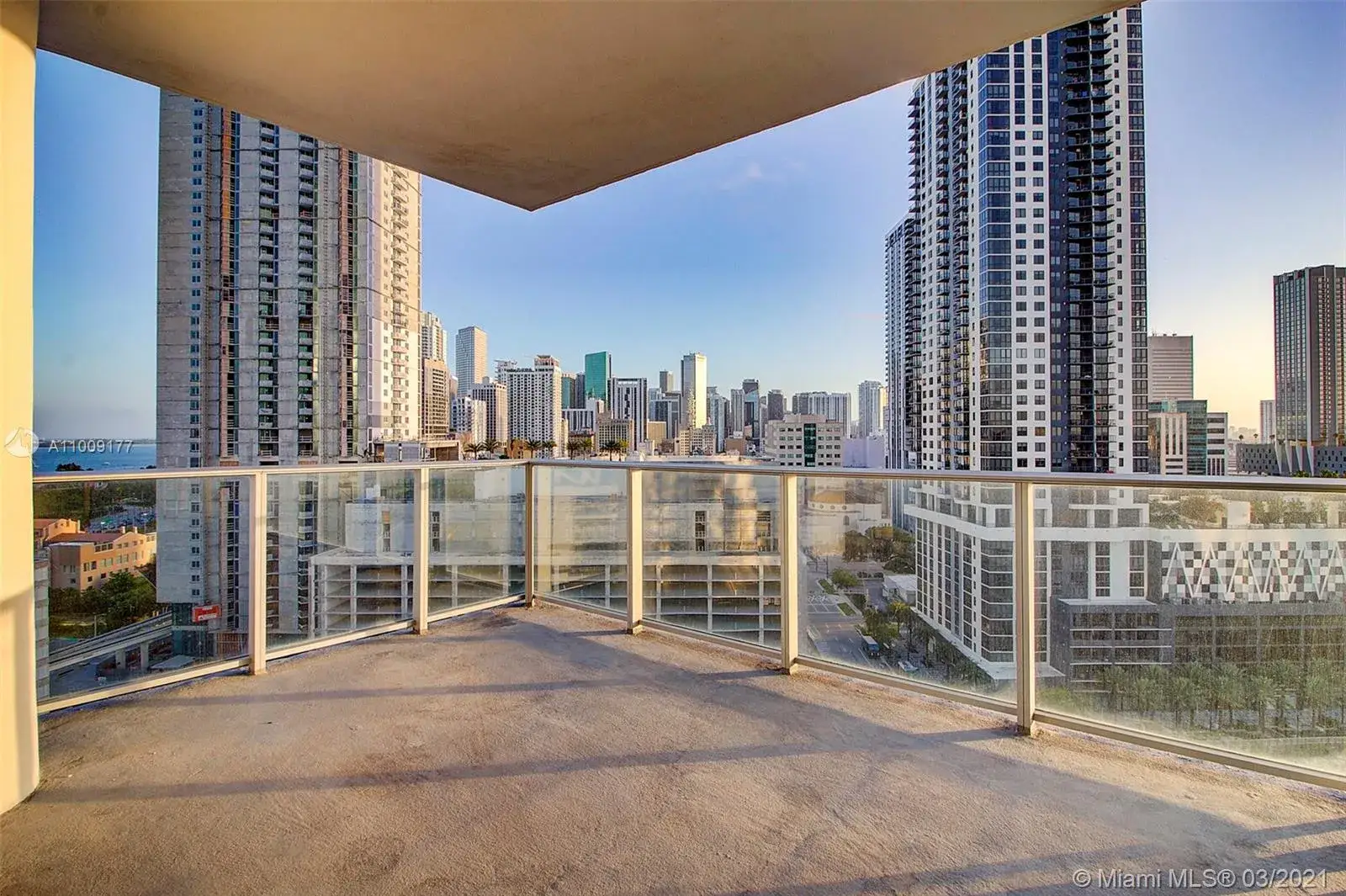4 bedroom 4 bath Residential for sale at 851 NE 1st Ave # 1411, Miami FL 33132