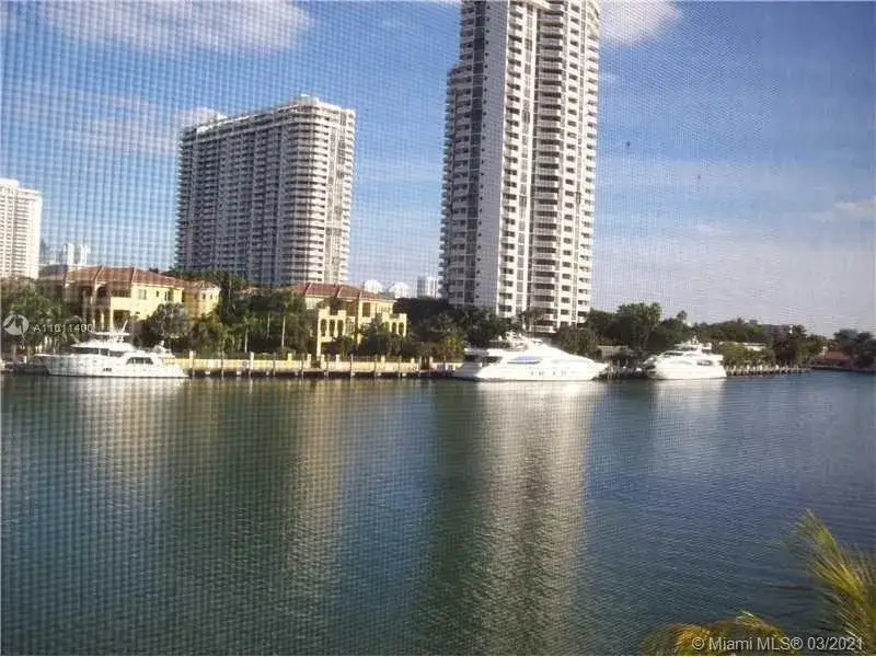 2 bedroom 2 bath Residential for sale at 2980 Point East Dr # D305, Aventura FL 33160