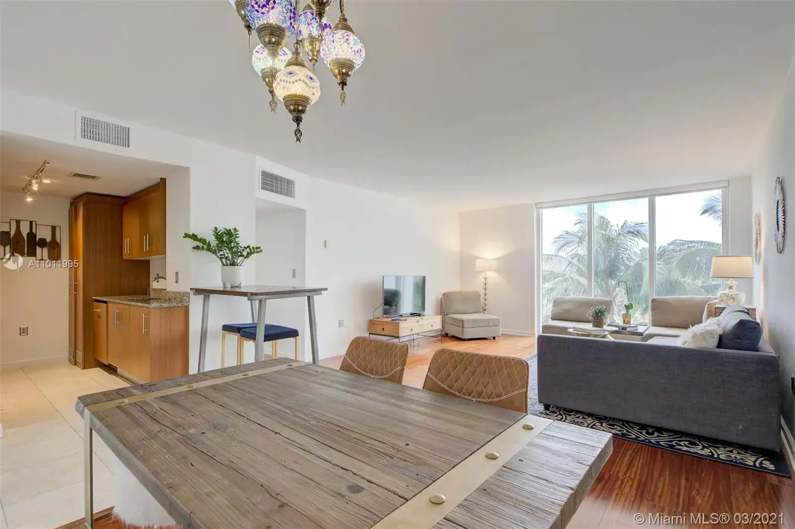 2 bedroom 2 bath Residential Lease for rent at 10275 Collins Ave # 323, Bal Harbour FL 33154