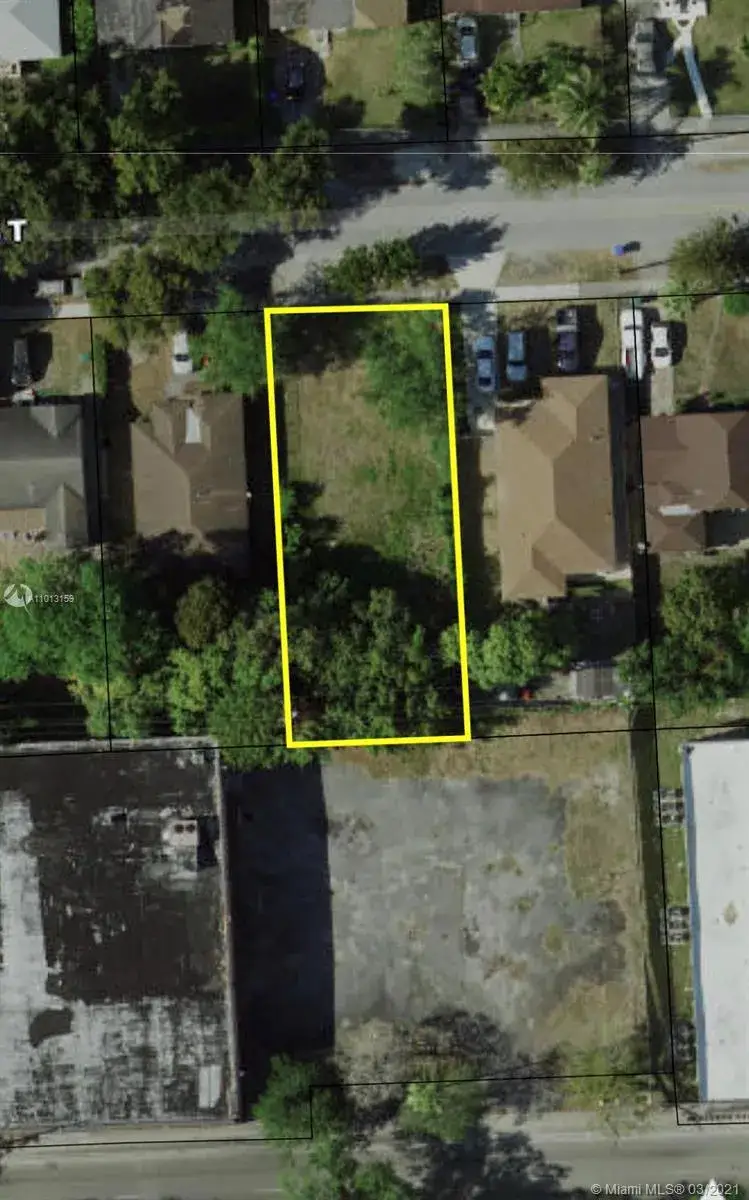 5 bedroom 3 bath Residential Lease for rent at 1028 NW 63rd St, Miami FL 33150