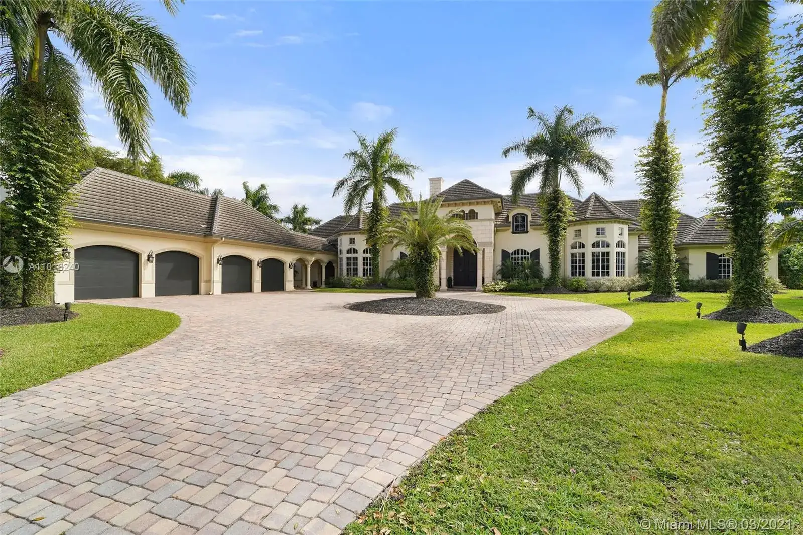 6 bedroom 6 bath Residential for sale at 16730 Berkshire Ct, Southwest Ranches FL 33331