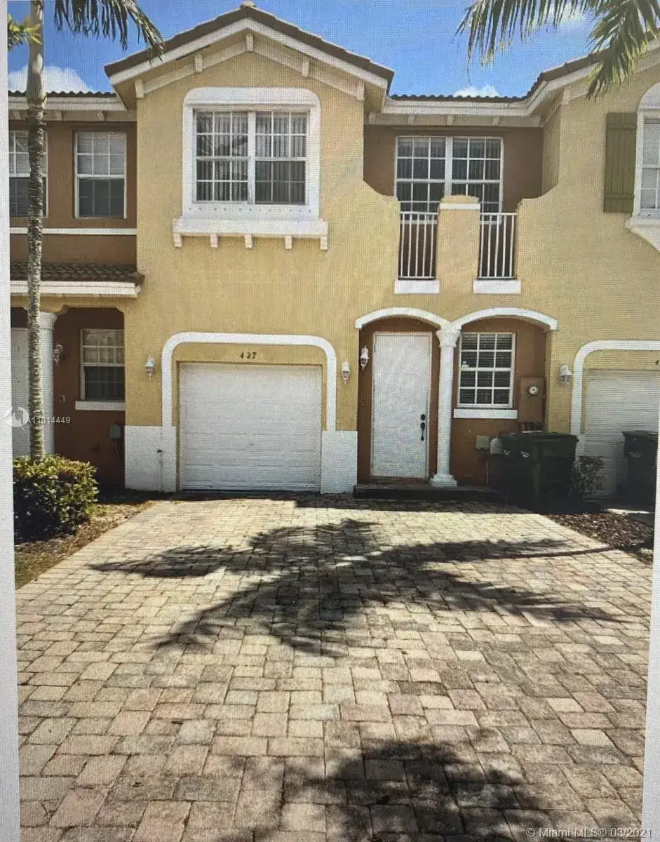 4 bedroom 3 bath Residential for sale at 427 NE 21st Ter # 427, Homestead FL 33033