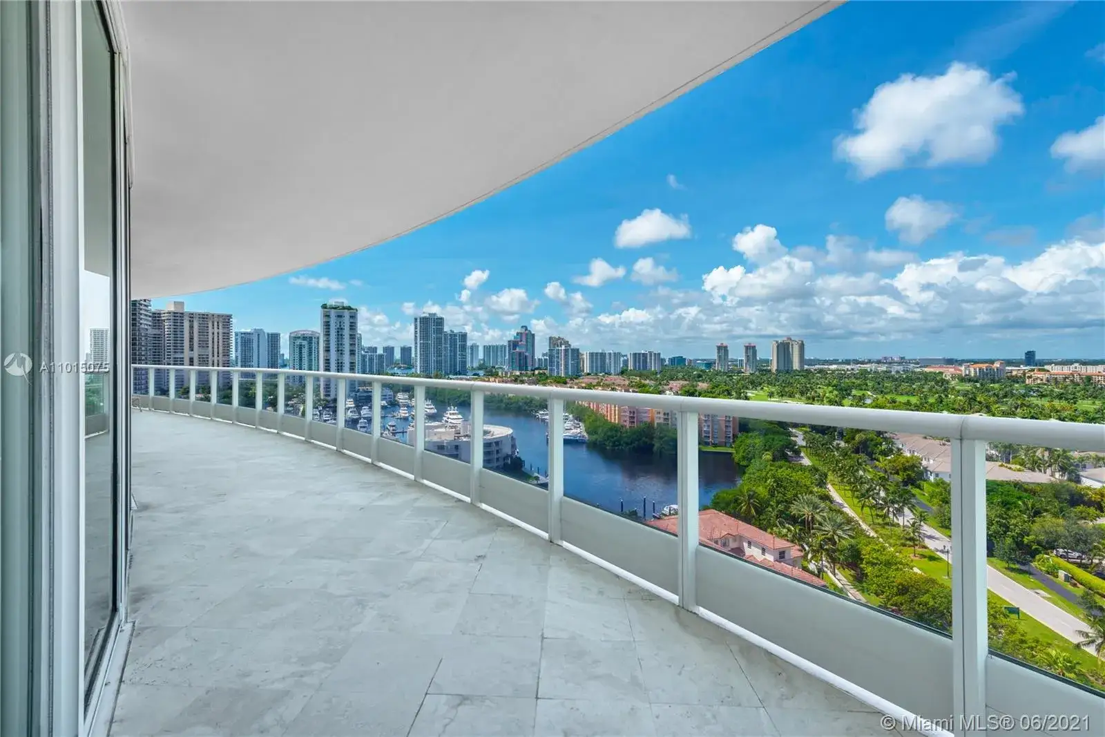 2 bedroom 3 bath Residential for sale at 19955 NE 38th Ct # 1701, Aventura FL 33180
