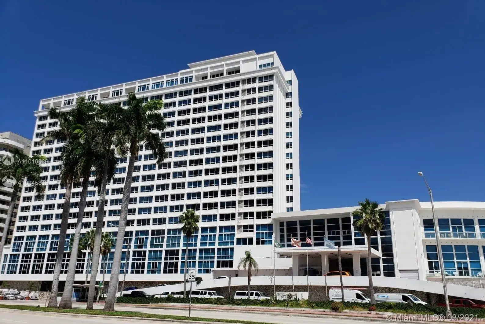 1 bath Residential Lease for rent at 5445 Collins Ave # 721, Miami Beach FL 33140