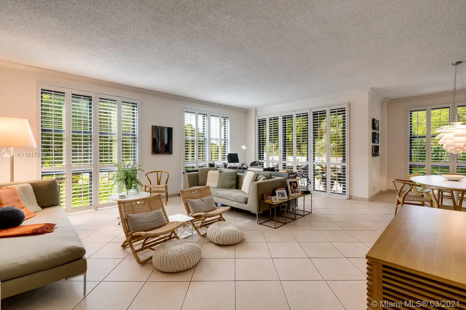 2 bedroom 2 bath Residential for sale at 1121 Crandon Blvd # E101, Key Biscayne FL 33149