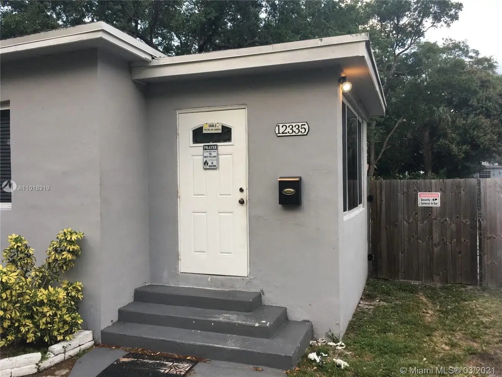 2 bedroom 1 bath Residential Lease for rent at 12335 NE 12th Ct, North Miami FL 33161