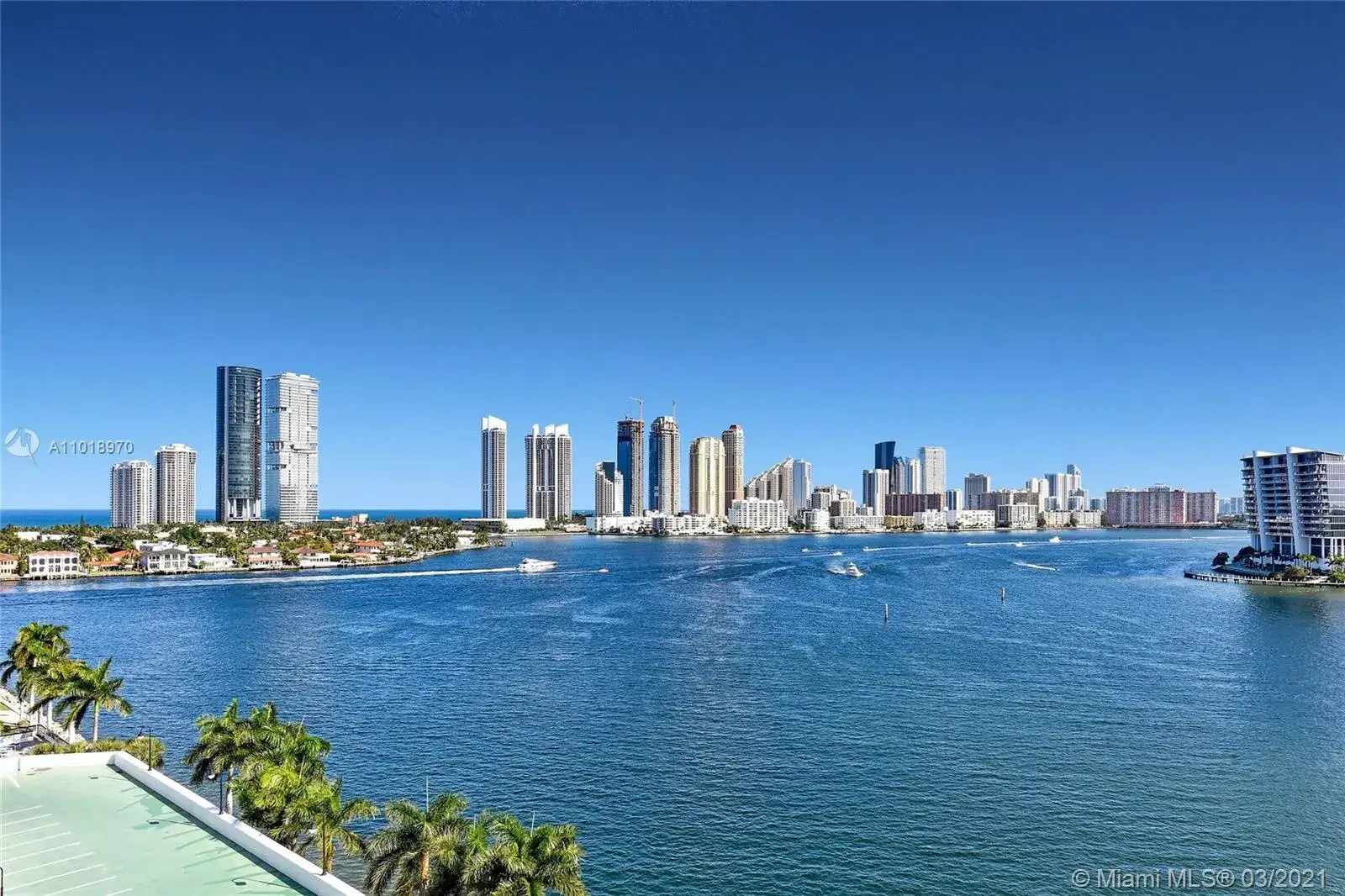 2 bedroom 2 bath Residential for sale at 3530 Mystic Pointe Dr # 1214, Aventura FL 33180