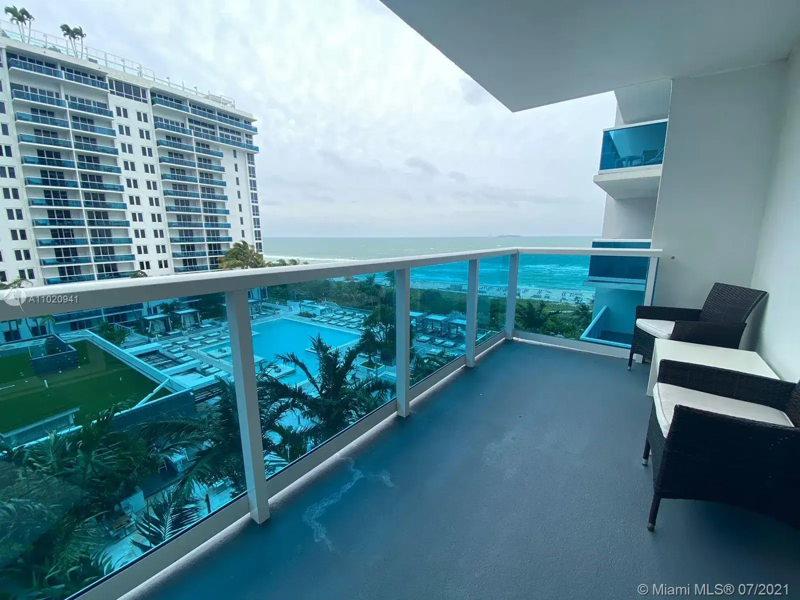 1 bedroom 1 bath Residential Lease for rent at 2301 Collins Ave # 816, Miami Beach FL 33139