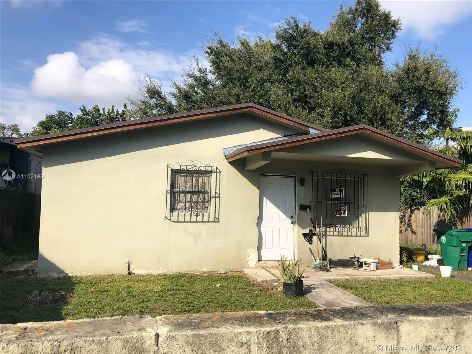 Residential Income for sale at 171 NW 47th St, Miami FL 33127